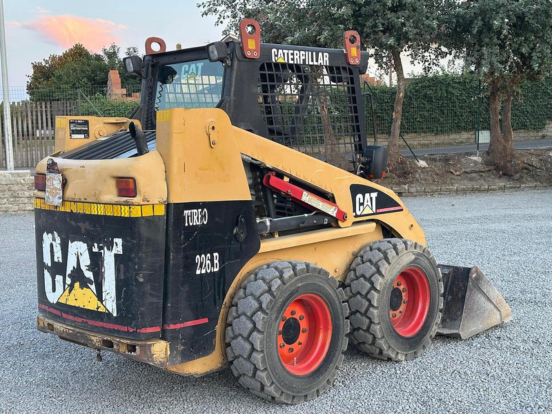 Caterpillar 226BHF - Kompaktni utovarivač guseničar: slika 4 Caterpillar 226BHF - Kompaktni utovarivač guseničar: slika 4