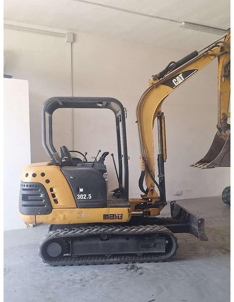 Caterpillar 302.5 - Mini bager: slika 1 Caterpillar 302.5 - Mini bager: slika 1
