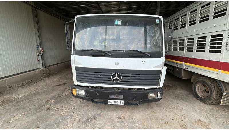 Mercedes-Benz 711 - Kamion: slika 3 Mercedes-Benz 711 - Kamion: slika 3