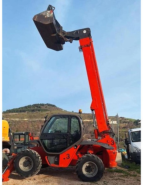 Manitou MVT1332SL - Teleskopski upravljač: slika 2 Manitou MVT1332SL - Teleskopski upravljač: slika 2