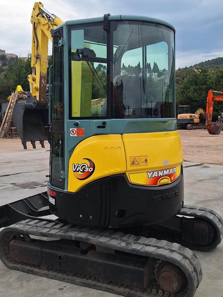 YANMAR VIO30 - Mini bager: slika 3 YANMAR VIO30 - Mini bager: slika 3