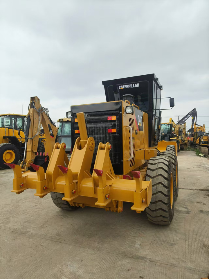 CATERPILLAR 140K - Grejder: slika 1 CATERPILLAR 140K - Grejder: slika 1