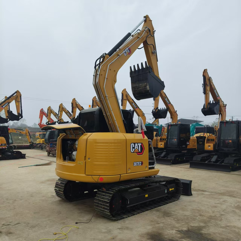 Bager guseničar CATERPILLAR 307E2: slika 12