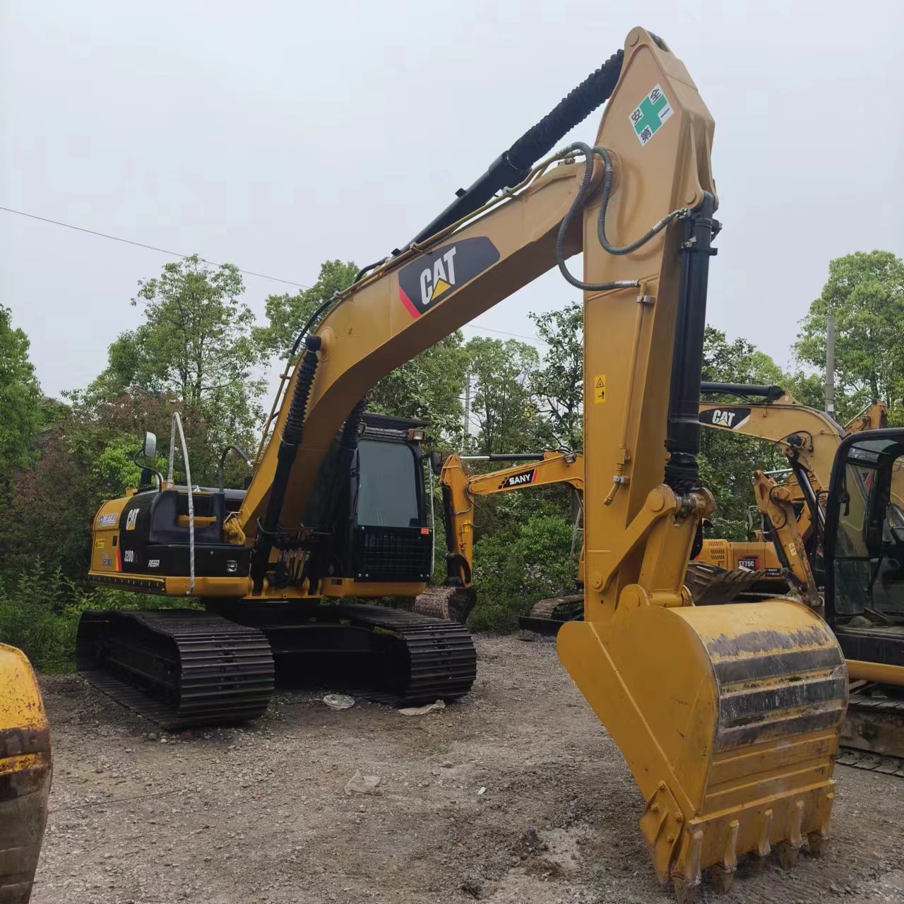 CATERPILLAR 320D2 - Bager guseničar: slika 1 CATERPILLAR 320D2 - Bager guseničar: slika 1