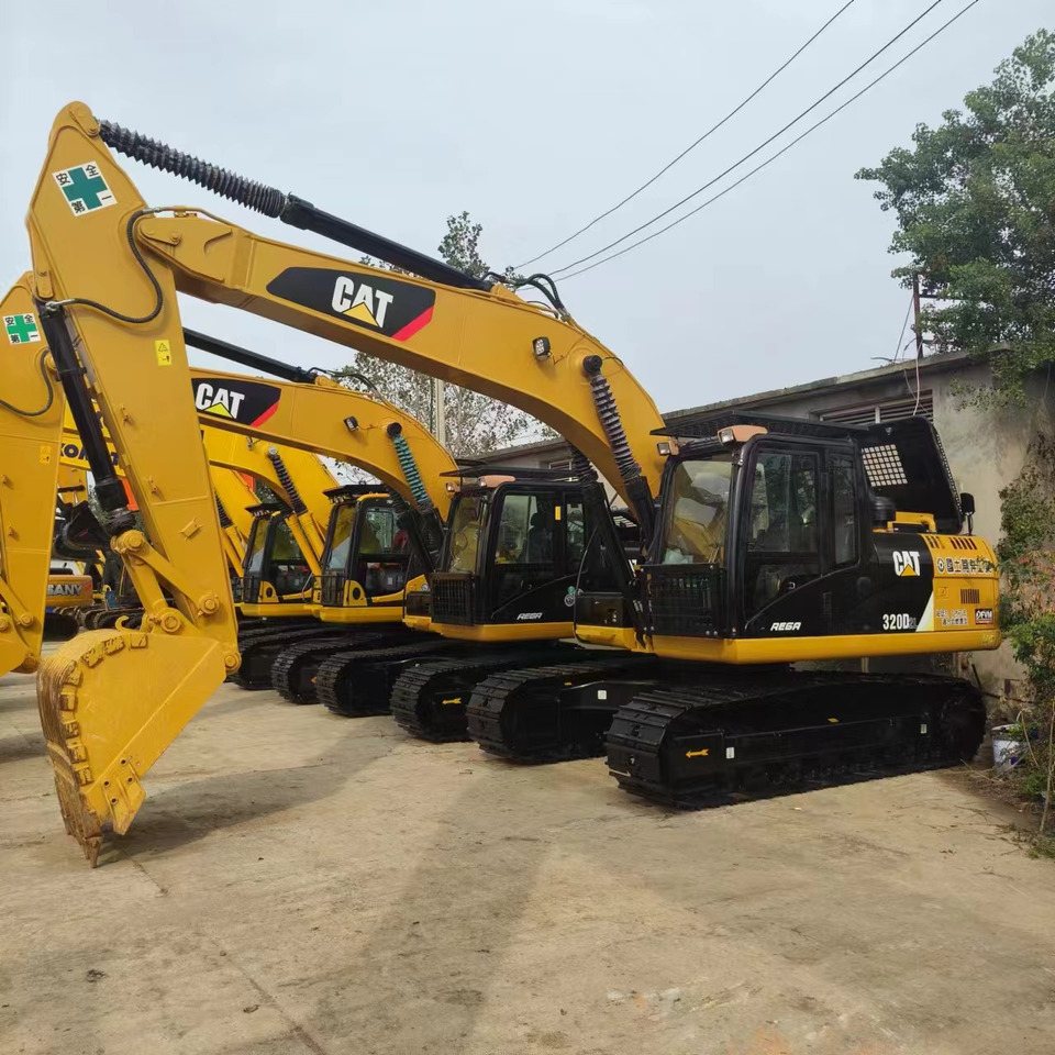 CATERPILLAR 320D2L - Bager guseničar: slika 1 CATERPILLAR 320D2L - Bager guseničar: slika 1