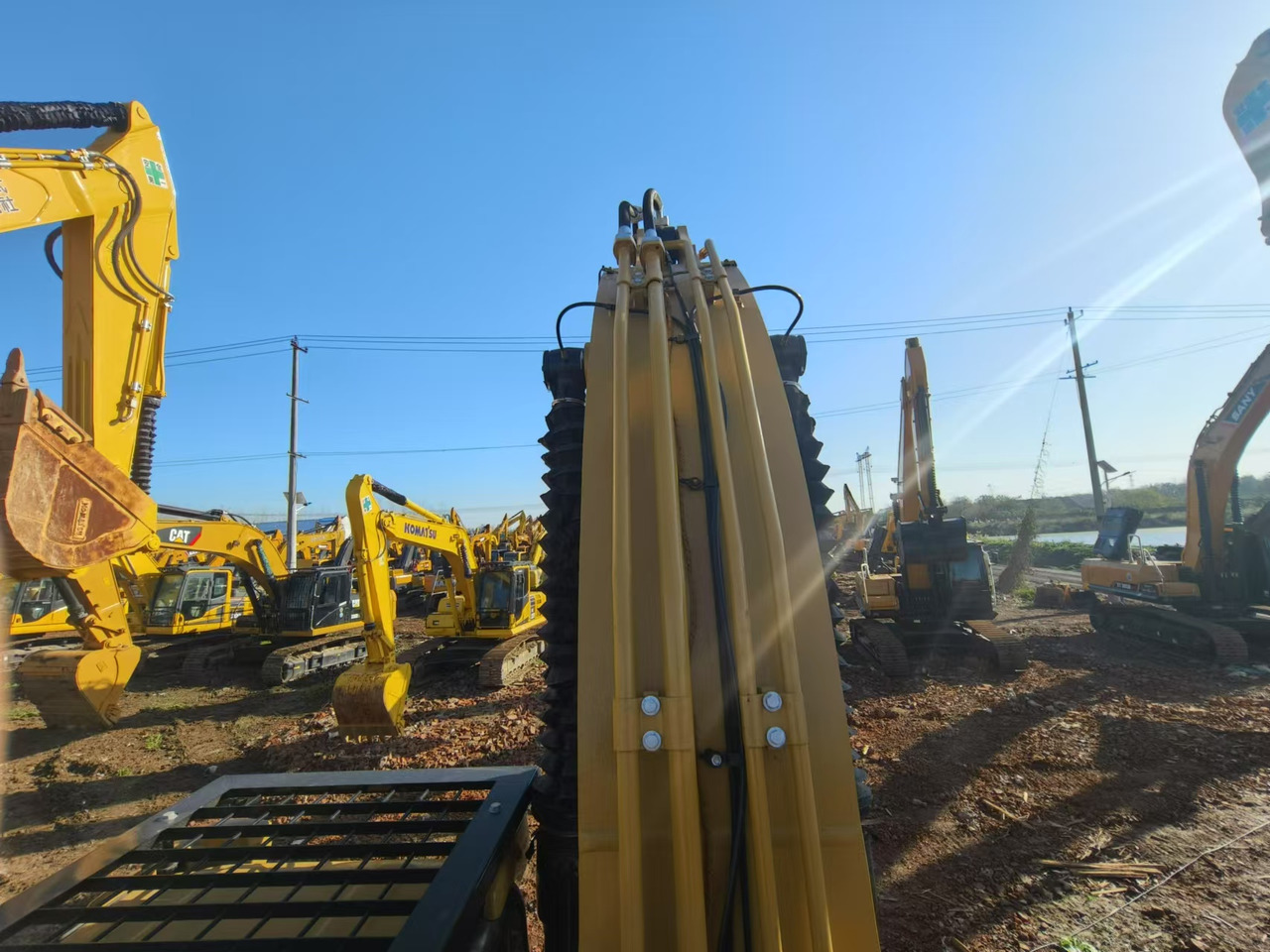 CATERPILLAR 330D - Bager guseničar: slika 4 CATERPILLAR 330D - Bager guseničar: slika 4