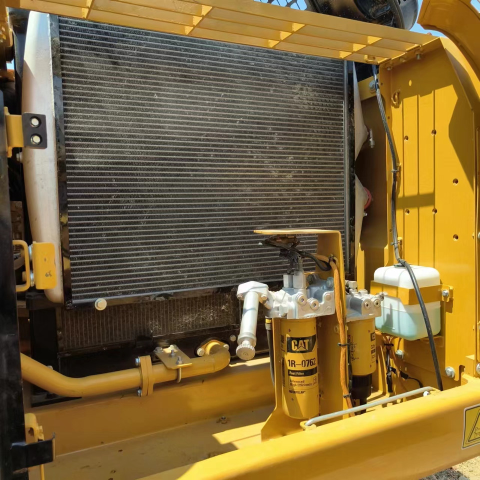Bager guseničar CATERPILLAR 330D: slika 24