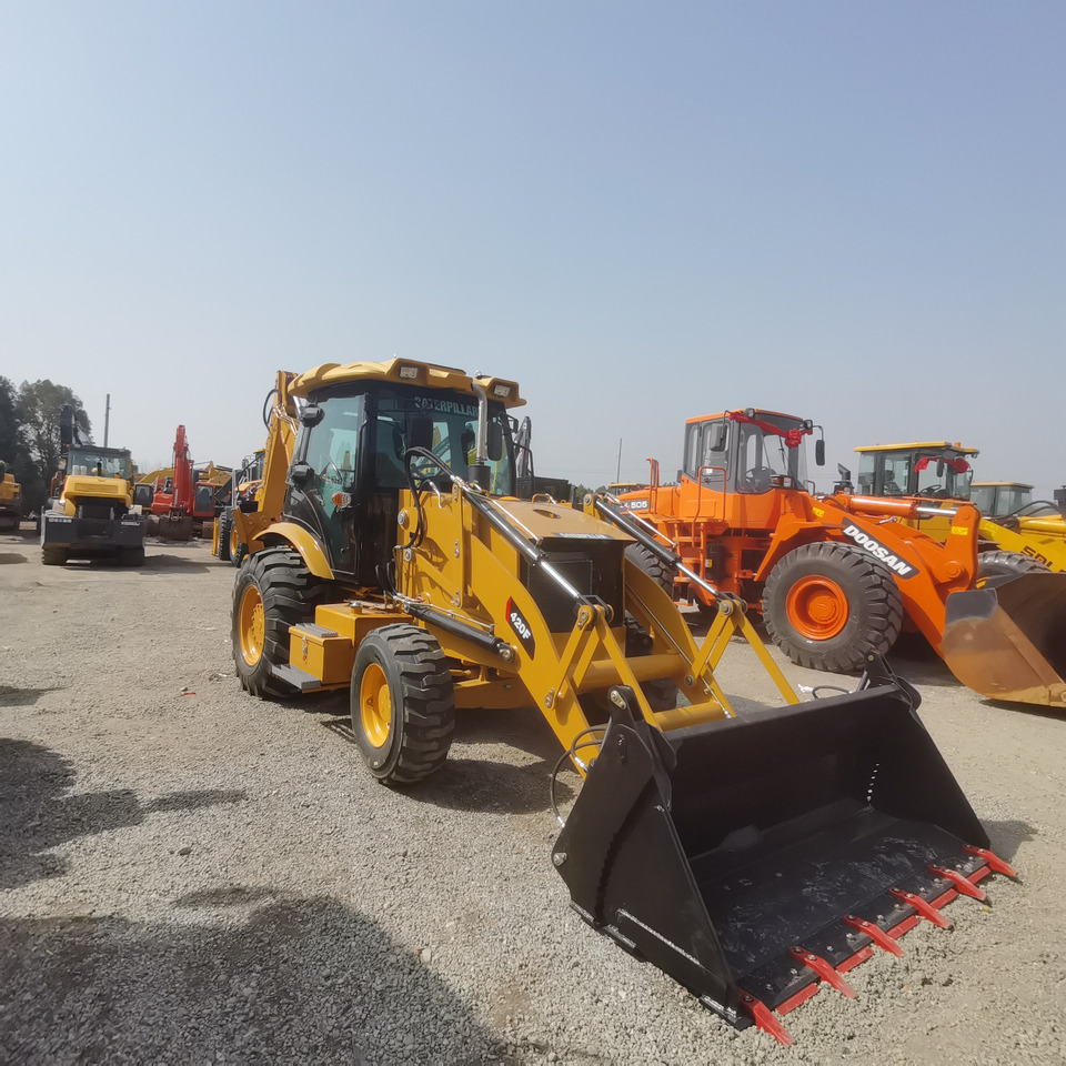 CATERPILLAR 420F - Bager utovarivač: slika 5 CATERPILLAR 420F - Bager utovarivač: slika 5