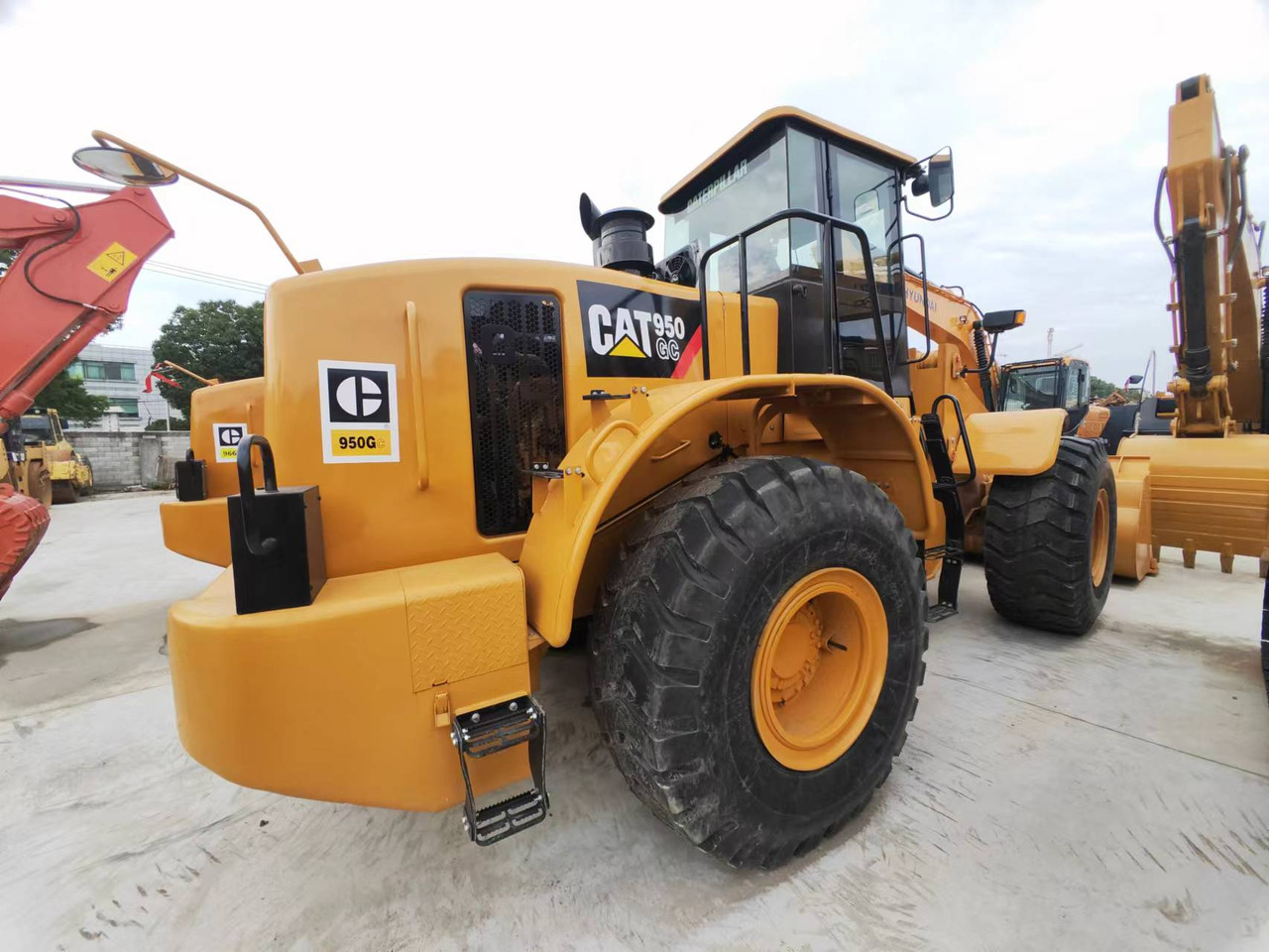 CATERPILLAR 950GC - Utovarivač točkaš: slika 3 CATERPILLAR 950GC - Utovarivač točkaš: slika 3