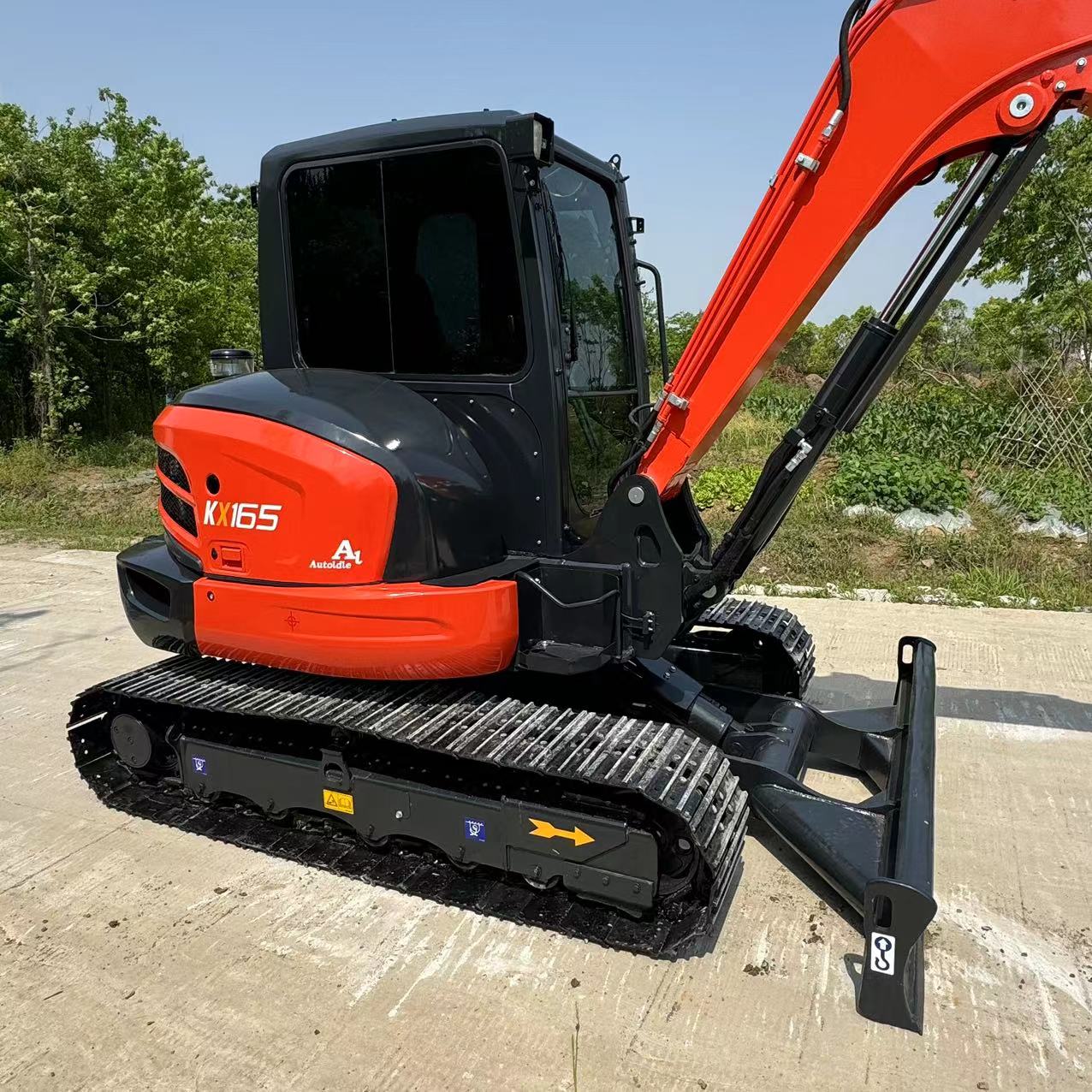 KUBOTA KX165 - Bager guseničar: slika 4 KUBOTA KX165 - Bager guseničar: slika 4