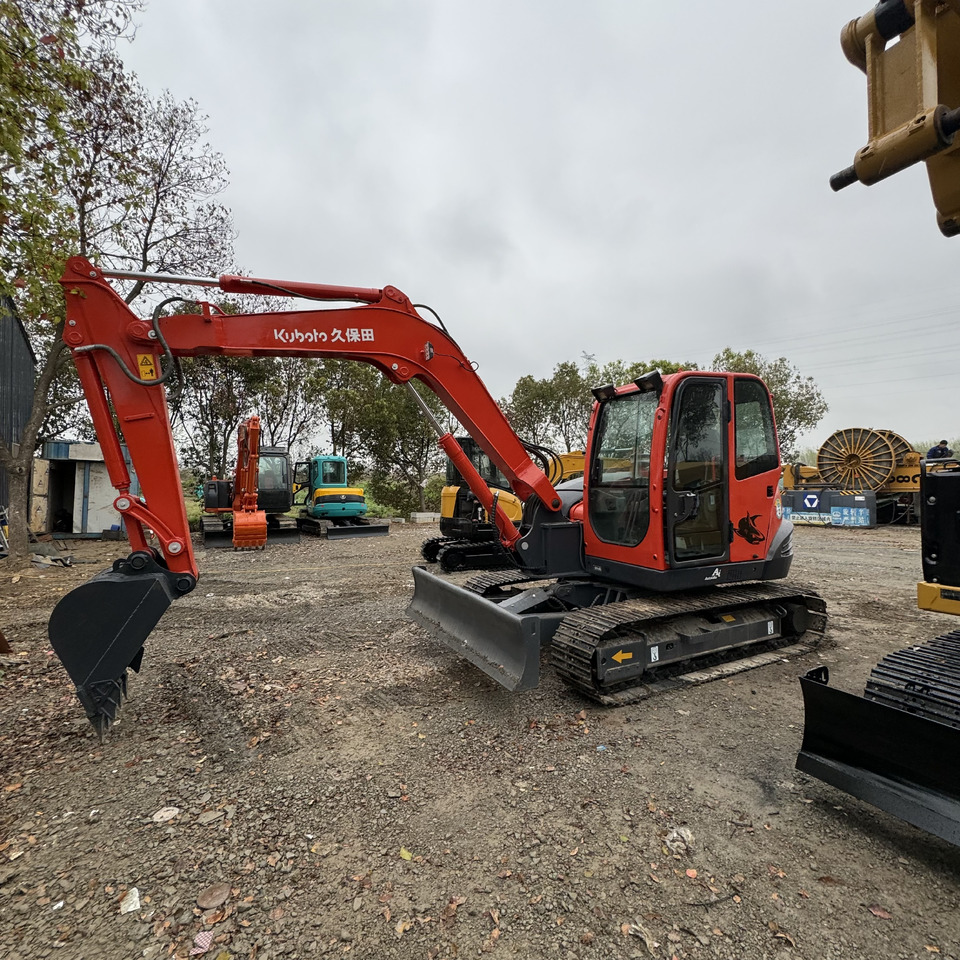 Bager guseničar KUBOTA KX185: slika 6