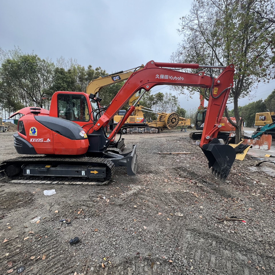 Bager guseničar KUBOTA KX185: slika 13