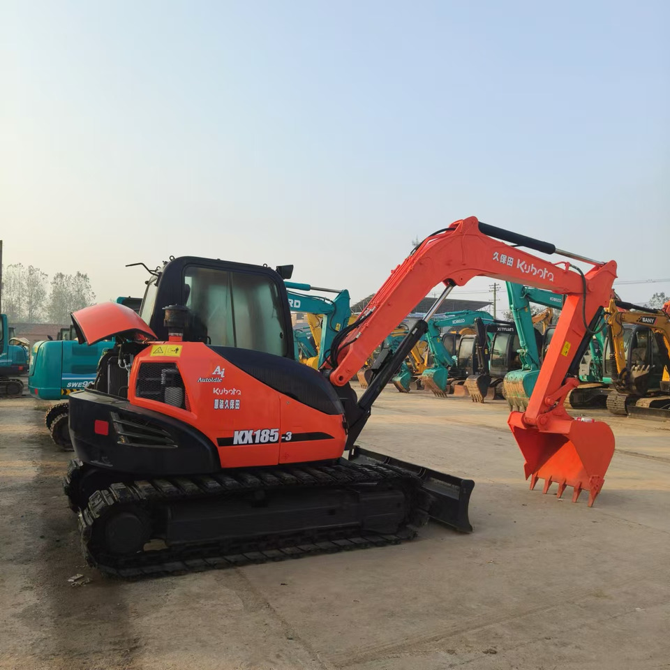 KUBOTA KX185 - Bager guseničar: slika 1 KUBOTA KX185 - Bager guseničar: slika 1