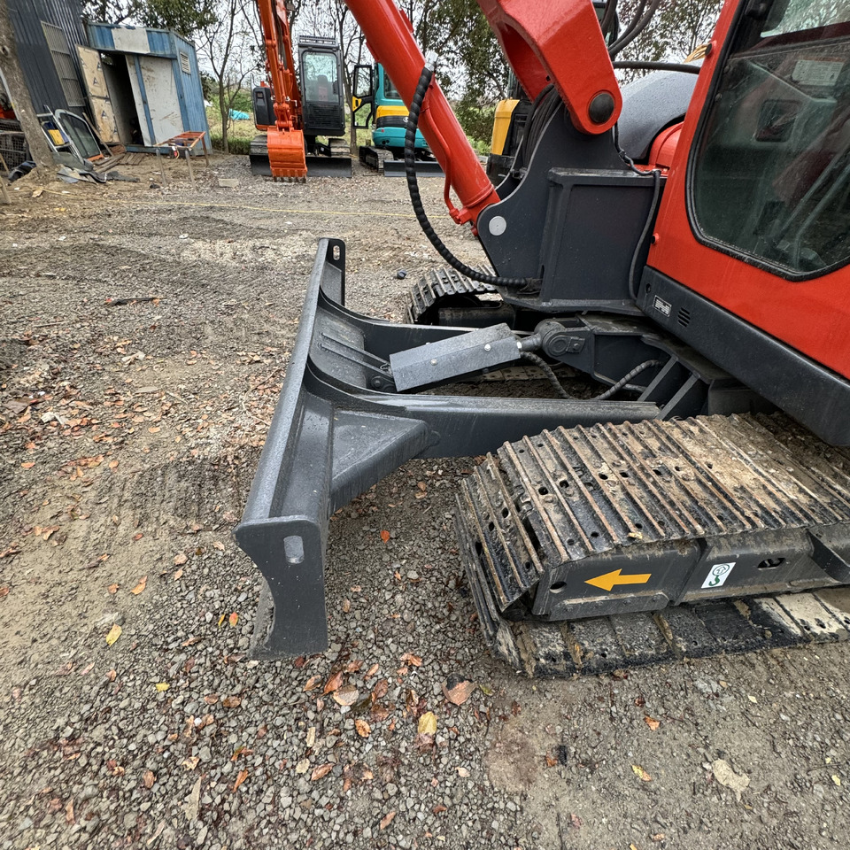 Bager guseničar KUBOTA KX185: slika 23