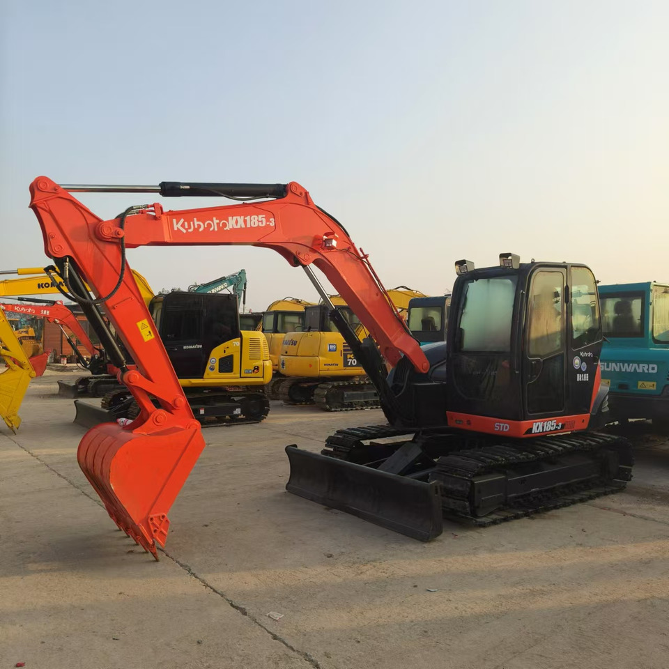 KUBOTA KX185 - Bager guseničar: slika 2 KUBOTA KX185 - Bager guseničar: slika 2