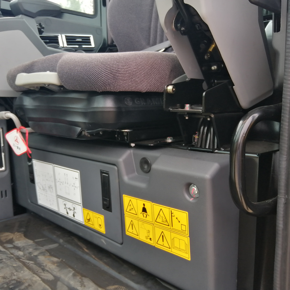 SANY SY26U - Mini bager: slika 4 SANY SY26U - Mini bager: slika 4