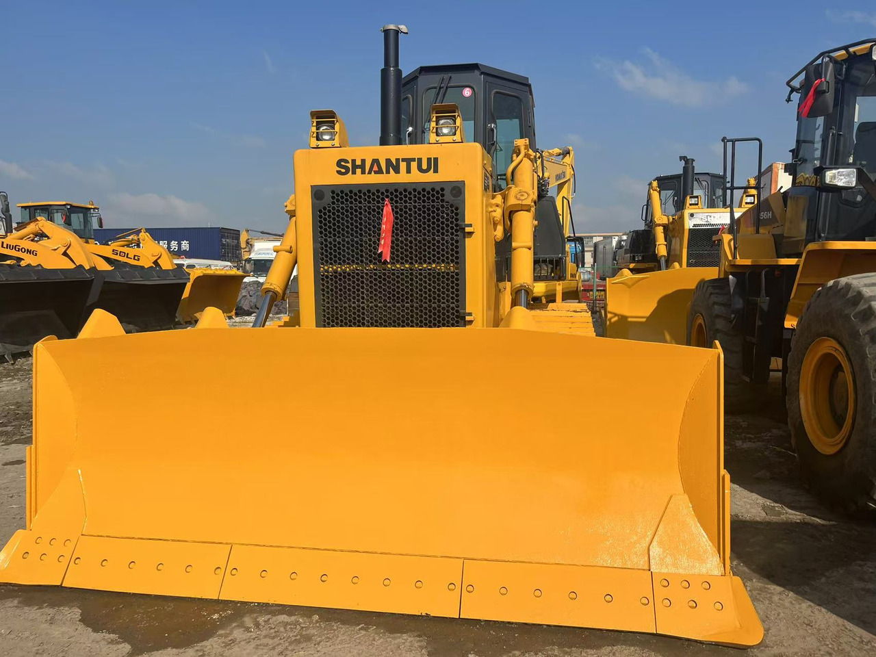 Buldožer SHANTUI SD22: slika 6