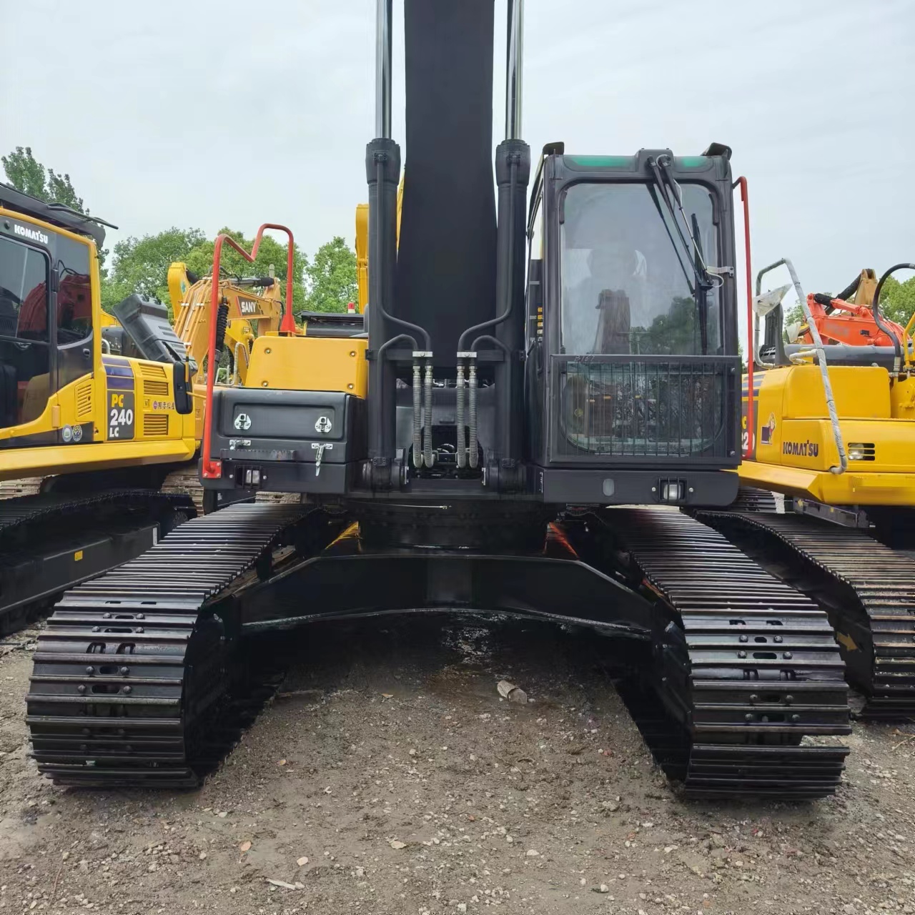 VOLVO EC300 - Bager guseničar: slika 4 VOLVO EC300 - Bager guseničar: slika 4