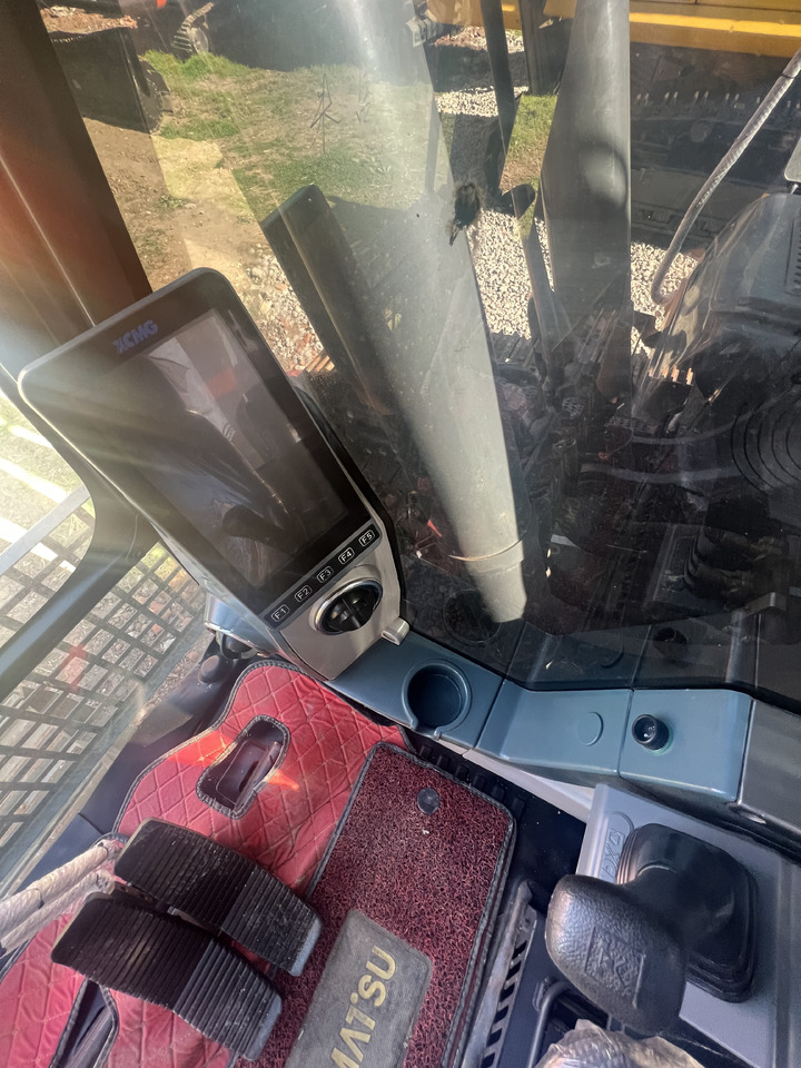 XCMG XE305DK - Bager guseničar: slika 3 XCMG XE305DK - Bager guseničar: slika 3