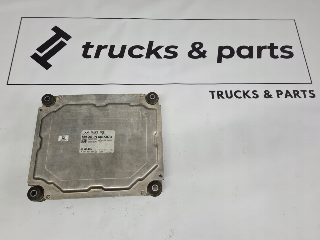 BOSCH KASETA KOMPUTER SILNIKA TURBO COMPOUND I-SAVE RENAULT GAMA T RANGE 23851583 - Upravljačka jedinica za Kamion: slika 3 BOSCH KASETA KOMPUTER SILNIKA TURBO COMPOUND I-SAVE RENAULT GAMA T RANGE 23851583 - Upravljačka jedinica za Kamion: slika 3