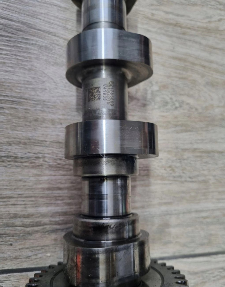 DEUTZ 04901003 04902099 TCD2013L64V - Bregasta osovina: slika 4 DEUTZ 04901003 04902099 TCD2013L64V - Bregasta osovina: slika 4