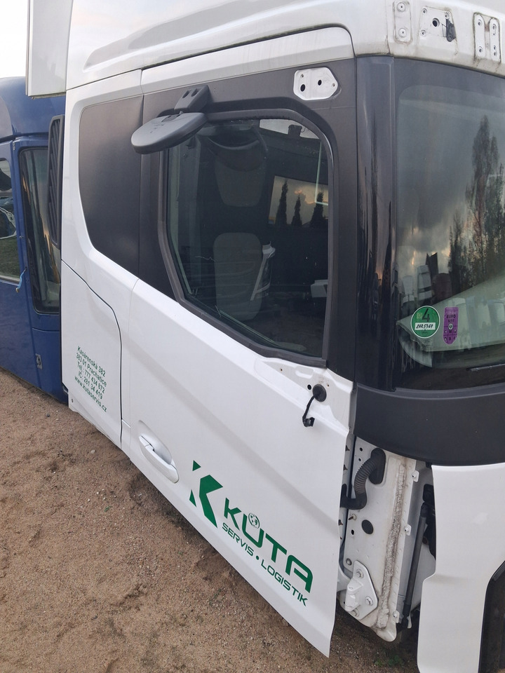 FORD KOMPLETNE PRAWE FORD F-MAX 500 TRUCKS EURO 6 - Vrata i delovi za Kamion: slika 2 FORD KOMPLETNE PRAWE FORD F-MAX 500 TRUCKS EURO 6 - Vrata i delovi za Kamion: slika 2