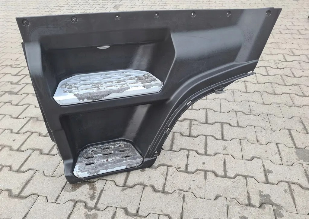 FORD STOPNICA KOMPLETNA LEWA GÓRNA STOPIEŃ FORD F-MAX 500 TRUCKS - Prag za Kamion: slika 1 FORD STOPNICA KOMPLETNA LEWA GÓRNA STOPIEŃ FORD F-MAX 500 TRUCKS - Prag za Kamion: slika 1