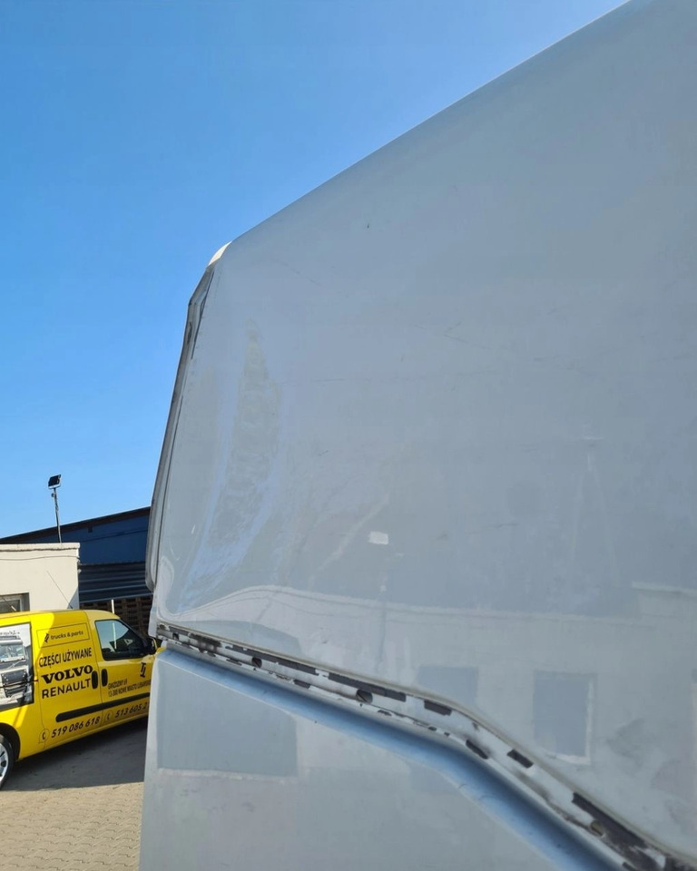 Kabina GOŁA SZKIELET POSZYCIE BLACHA RENAULT GAMA T HIGH WYSOKA KABINA - USZKODZONA: slika 9