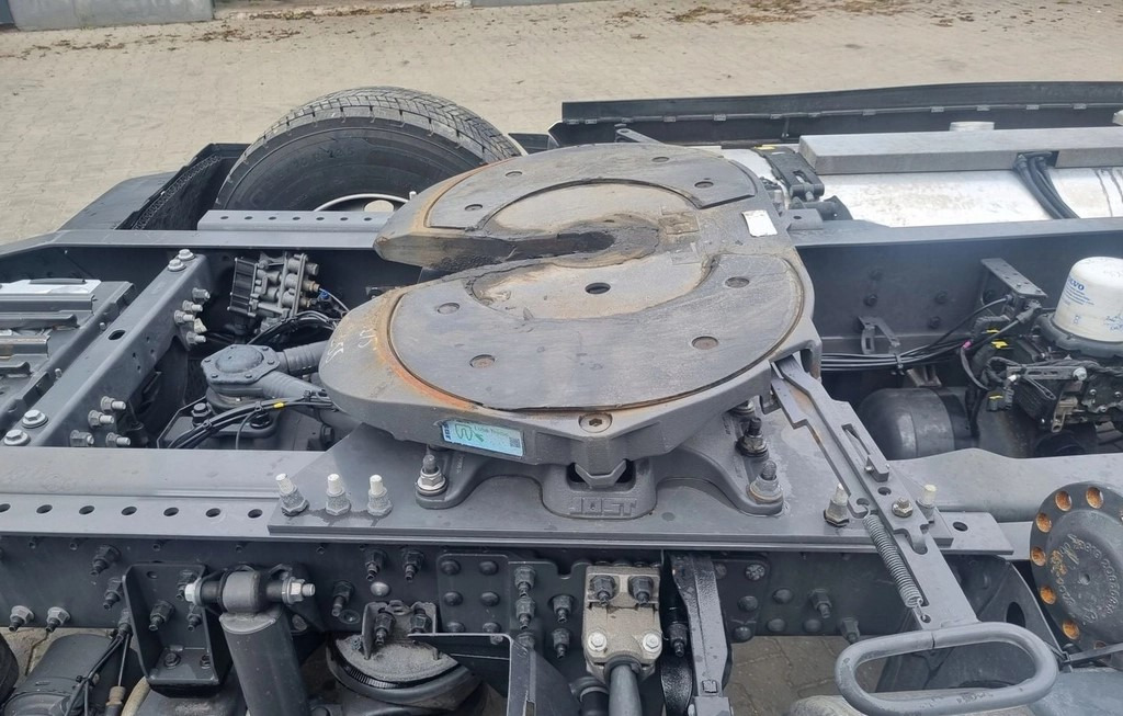 JOST 150 MM VOLVO FH 4 FM 4 FH 5 FM 5 RENAULT GAMA T C K VOLVO FH 4 FM 4 FH 5 FM 5 RENAULT GAMA T C K - Spojnica na petom točku: slika 3 JOST 150 MM VOLVO FH 4 FM 4 FH 5 FM 5 RENAULT GAMA T C K VOLVO FH 4 FM 4 FH 5 FM 5 RENAULT GAMA T C K - Spojnica na petom točku: slika 3