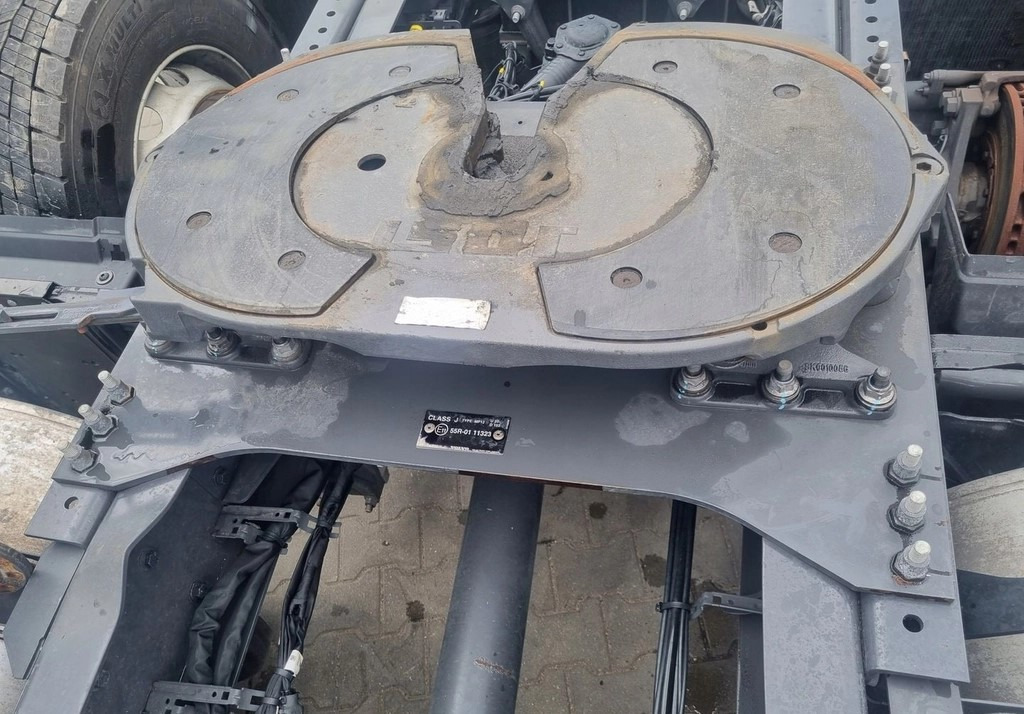 JOST 150 MM VOLVO FH 4 FM 4 FH 5 FM 5 RENAULT GAMA T C K VOLVO FH 4 FM 4 FH 5 FM 5 RENAULT GAMA T C K - Spojnica na petom točku: slika 2 JOST 150 MM VOLVO FH 4 FM 4 FH 5 FM 5 RENAULT GAMA T C K VOLVO FH 4 FM 4 FH 5 FM 5 RENAULT GAMA T C K - Spojnica na petom točku: slika 2