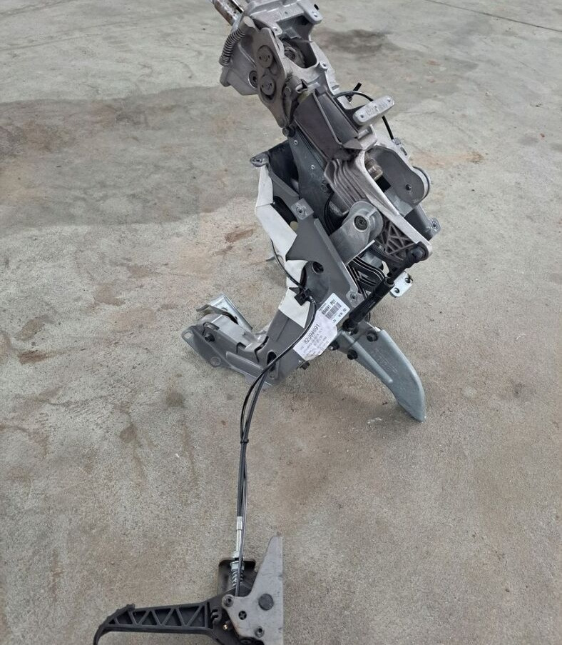 MECHANIZM REGULACJI KIEROWNICY VOLVO FH 4 EURO 6 - Suspenzija za Kamion: slika 4 MECHANIZM REGULACJI KIEROWNICY VOLVO FH 4 EURO 6 - Suspenzija za Kamion: slika 4