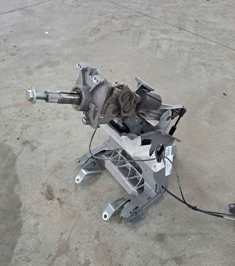 MECHANIZM REGULACJI KIEROWNICY VOLVO FH 4 EURO 6 - Suspenzija za Kamion: slika 1 MECHANIZM REGULACJI KIEROWNICY VOLVO FH 4 EURO 6 - Suspenzija za Kamion: slika 1