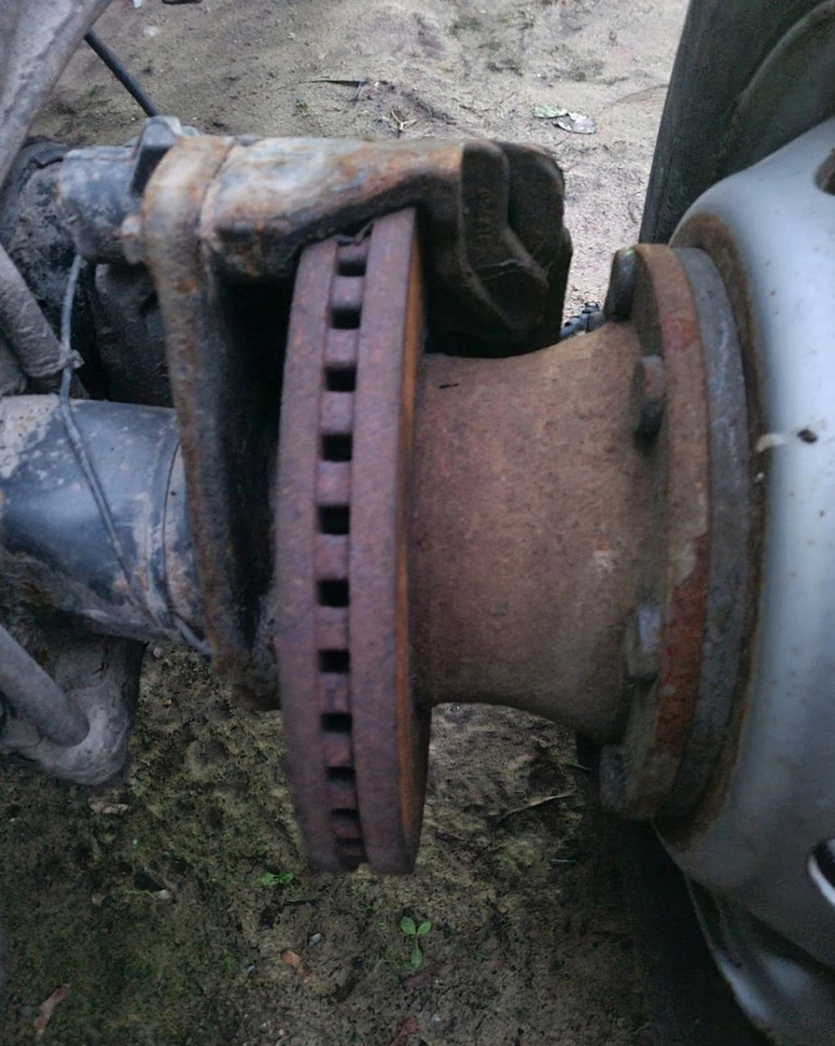 RENAULT PIASTA KOMPLETNA TYŁ 19.5 8 SZPILEK - Glavčina: slika 3 RENAULT PIASTA KOMPLETNA TYŁ 19.5 8 SZPILEK - Glavčina: slika 3