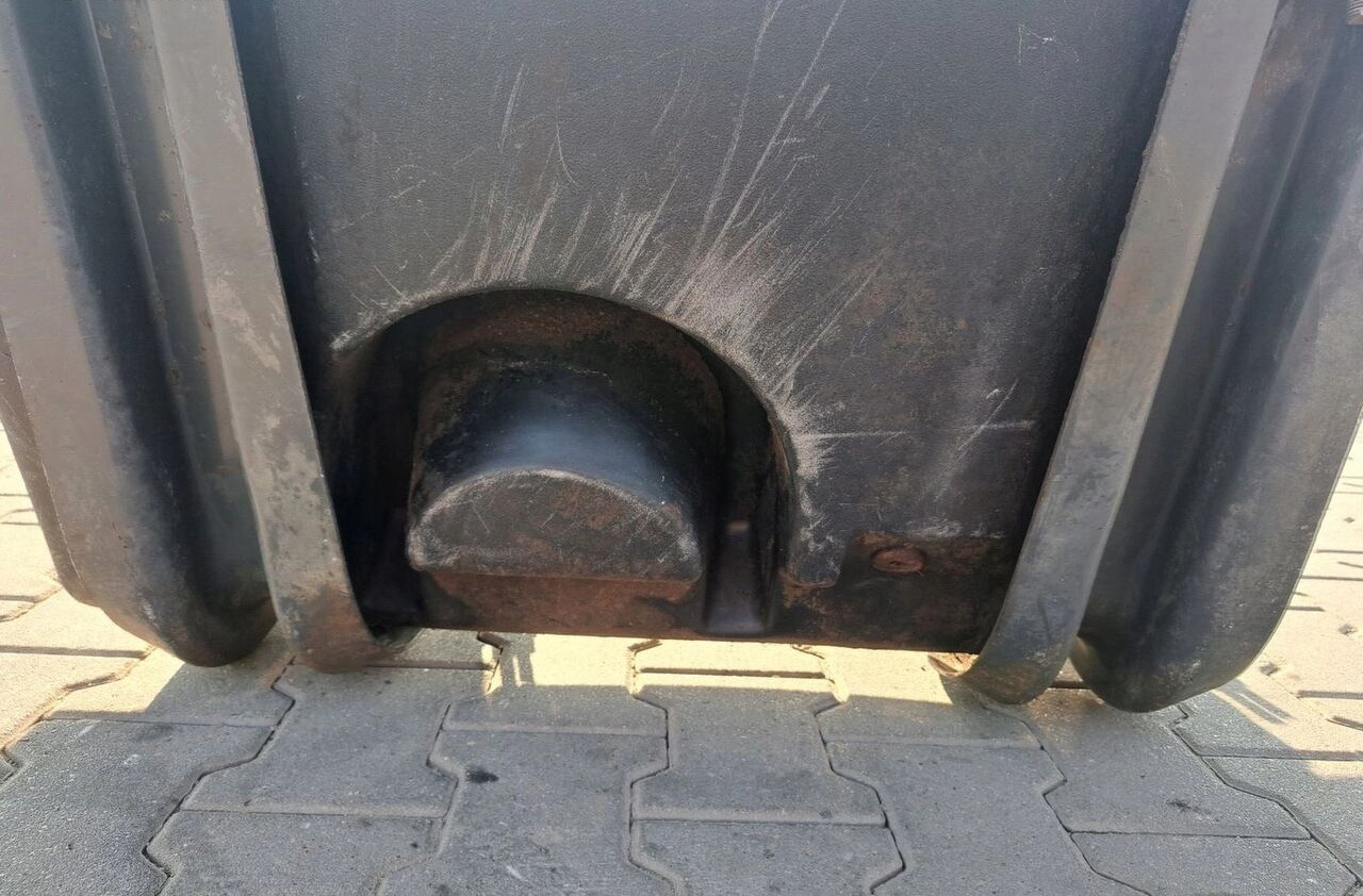 Renault 20823448 Renault GAMA D MIDLUM PREMIUM DXI VOLVO FL FE - Rezervoar za gorivo za Kamion: slika 2 Renault 20823448 Renault GAMA D MIDLUM PREMIUM DXI VOLVO FL FE - Rezervoar za gorivo za Kamion: slika 2