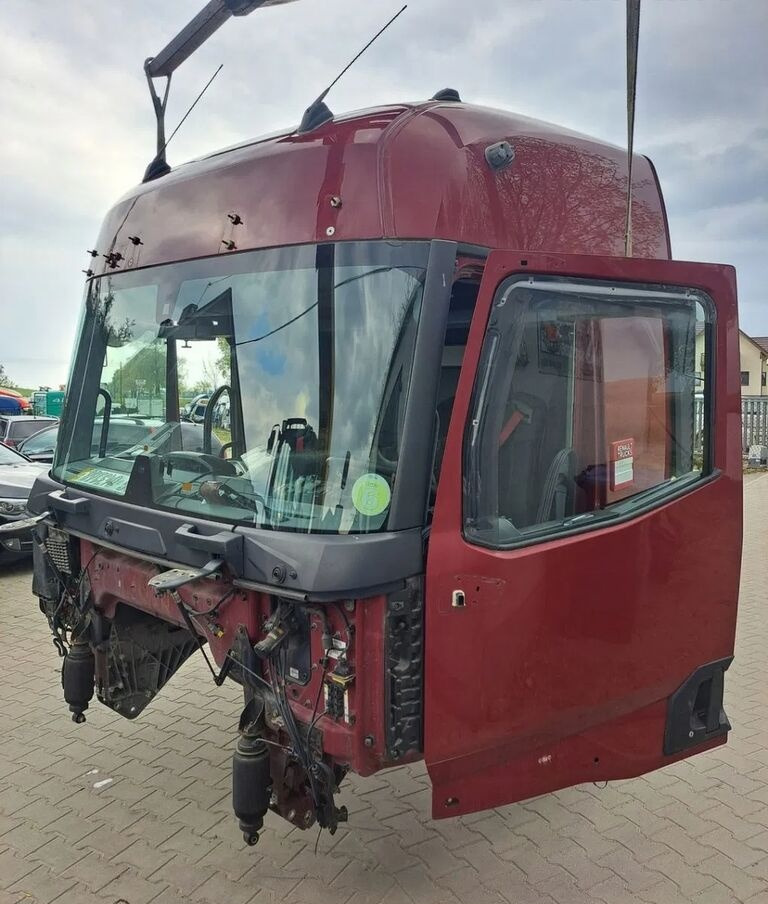 Renault GAMA T RANGE WYSOKA HIGH PŁASKA PODŁOGA Renault OE - Kabina za Kamion: slika 1 Renault GAMA T RANGE WYSOKA HIGH PŁASKA PODŁOGA Renault OE - Kabina za Kamion: slika 1