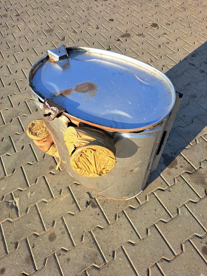 VOLVO KATALIZATOR TŁUMIK DPF FILTR VOLVO FE RENAULT PREMIUM DXI D7 - Katalizator za Kamion: slika 3 VOLVO KATALIZATOR TŁUMIK DPF FILTR VOLVO FE RENAULT PREMIUM DXI D7 - Katalizator za Kamion: slika 3
