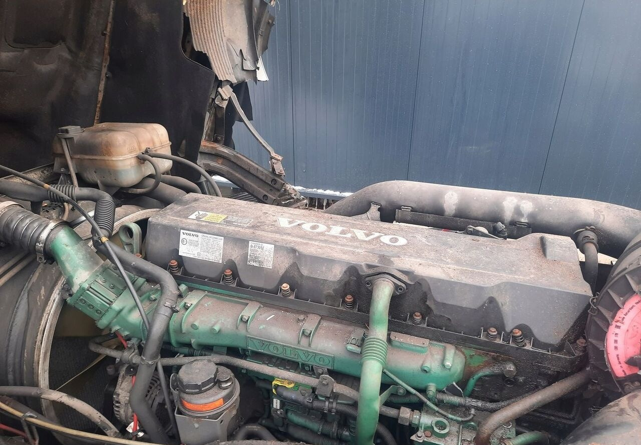 VOLVO KOMPLETNY D13C 420 EUV Volvo FH 13 FM 13 - Motor za Kamion: slika 1 VOLVO KOMPLETNY D13C 420 EUV Volvo FH 13 FM 13 - Motor za Kamion: slika 1