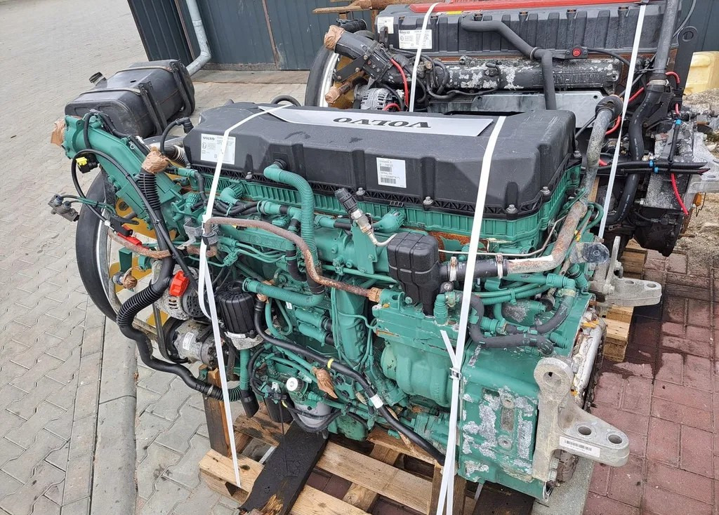 VOLVO KOMPLETNY VOLVO FM 4 FMX D11K 410 450 - Motor: slika 2 VOLVO KOMPLETNY VOLVO FM 4 FMX D11K 410 450 - Motor: slika 2