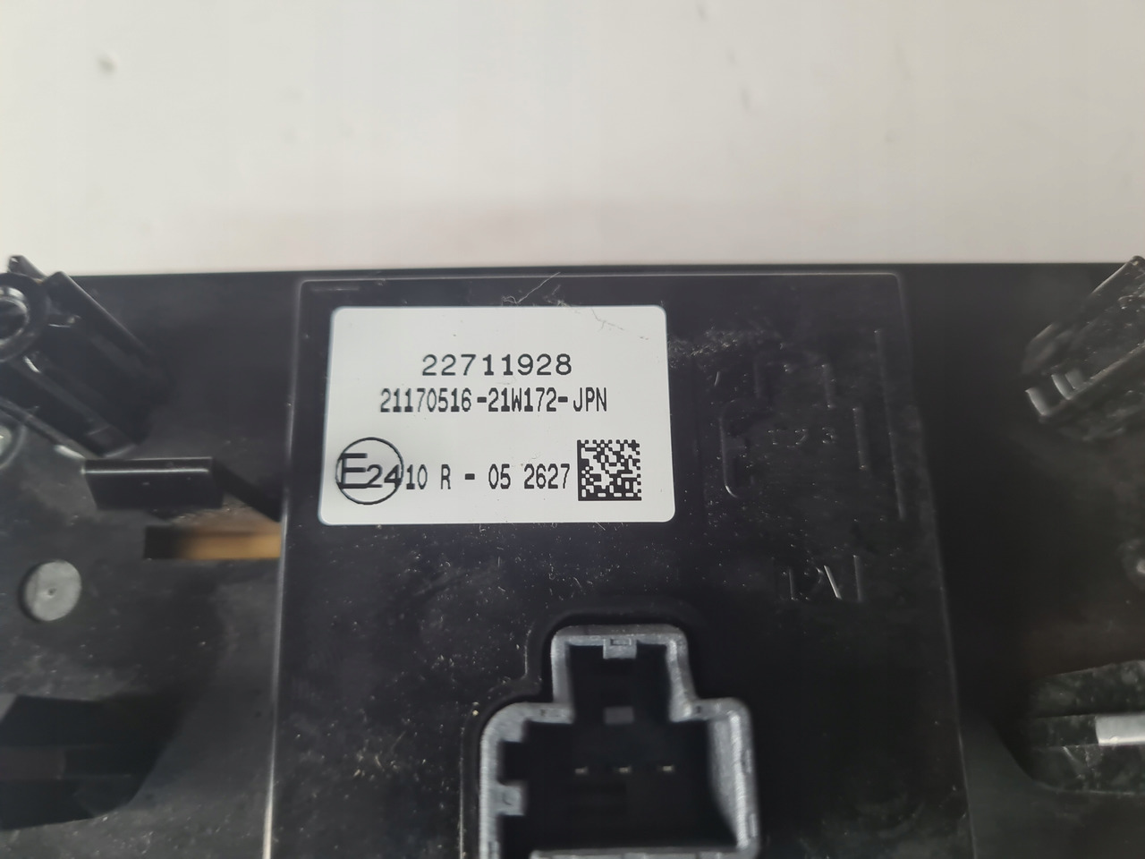 VOLVO PANEL NAWIEWU OGRZEWANIA KLIMATYZACJI VOLVO FH 5 ORYGINAŁ 22711928 - Grejanje/ Ventilacija za Kamion: slika 4 VOLVO PANEL NAWIEWU OGRZEWANIA KLIMATYZACJI VOLVO FH 5 ORYGINAŁ 22711928 - Grejanje/ Ventilacija za Kamion: slika 4