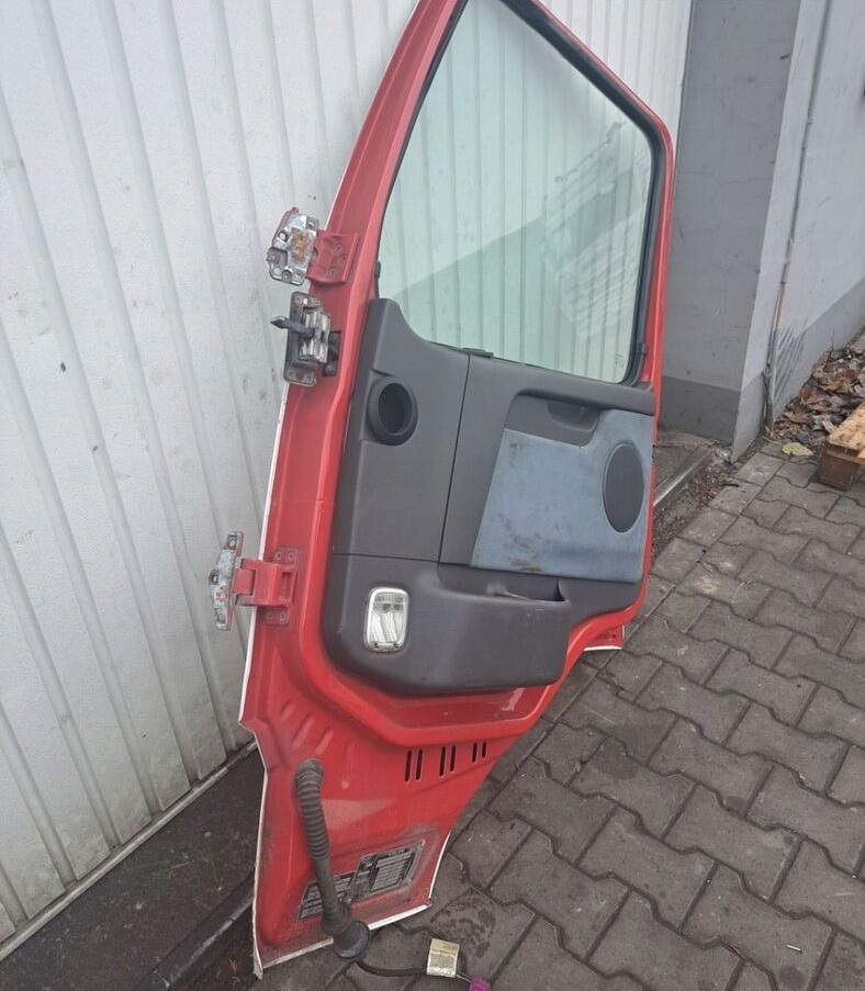 Volvo FM - Vrata i delovi za Kamion: slika 3 Volvo FM - Vrata i delovi za Kamion: slika 3