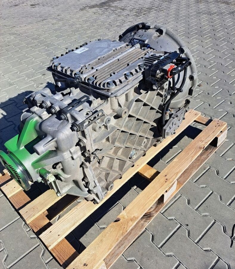 Volvo SKRZYNIA BIEGÓW RENAULT GAMA T ATO2612E VOLVO FH 4 ATO - Menjač za Kamion: slika 1 Volvo SKRZYNIA BIEGÓW RENAULT GAMA T ATO2612E VOLVO FH 4 ATO - Menjač za Kamion: slika 1