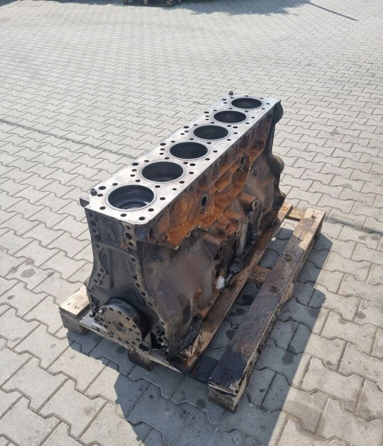 Volvo SŁUPEK TŁOKI WAŁ KORBOWY FH 12 D12 RENAULT MAGNUM DXI 12 1001968 Volvo - Cilindar blok za Kamion: slika 3 Volvo SŁUPEK TŁOKI WAŁ KORBOWY FH 12 D12 RENAULT MAGNUM DXI 12 1001968 Volvo - Cilindar blok za Kamion: slika 3