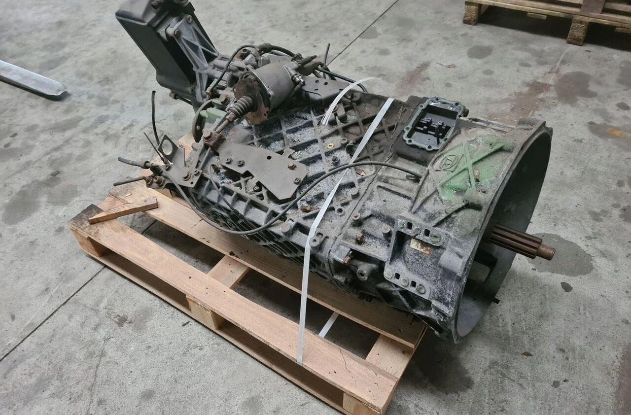 ZF NEW ECOSPLIT 16S2321TD Z RETARDEREM 16S - Menjač za Kamion: slika 1 ZF NEW ECOSPLIT 16S2321TD Z RETARDEREM 16S - Menjač za Kamion: slika 1