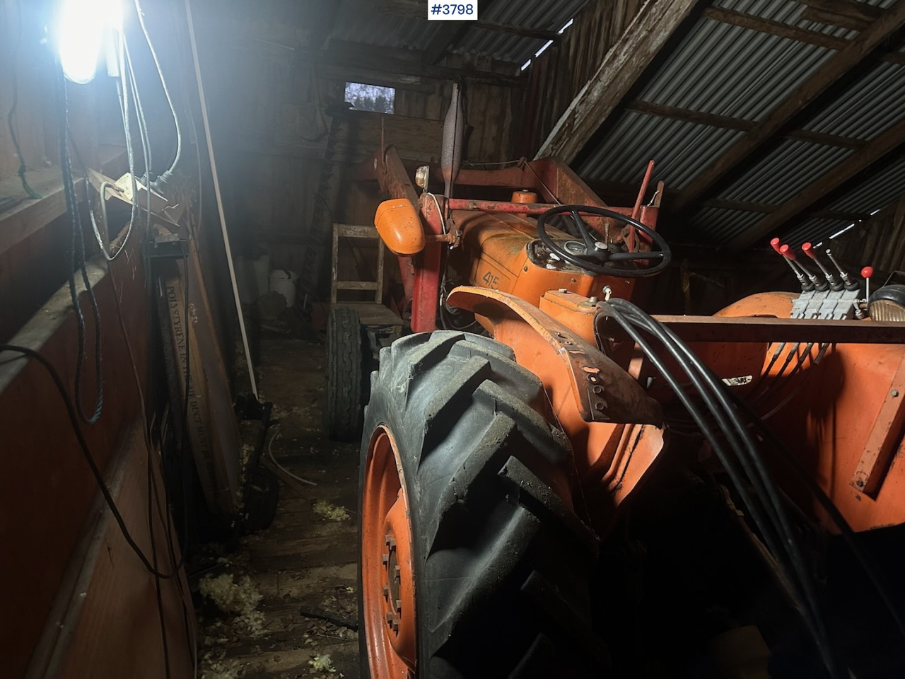 1900 Fiat 415 tractor w/ front loader and Wee edge mower - Traktor: slika 4 1900 Fiat 415 tractor w/ front loader and Wee edge mower - Traktor: slika 4