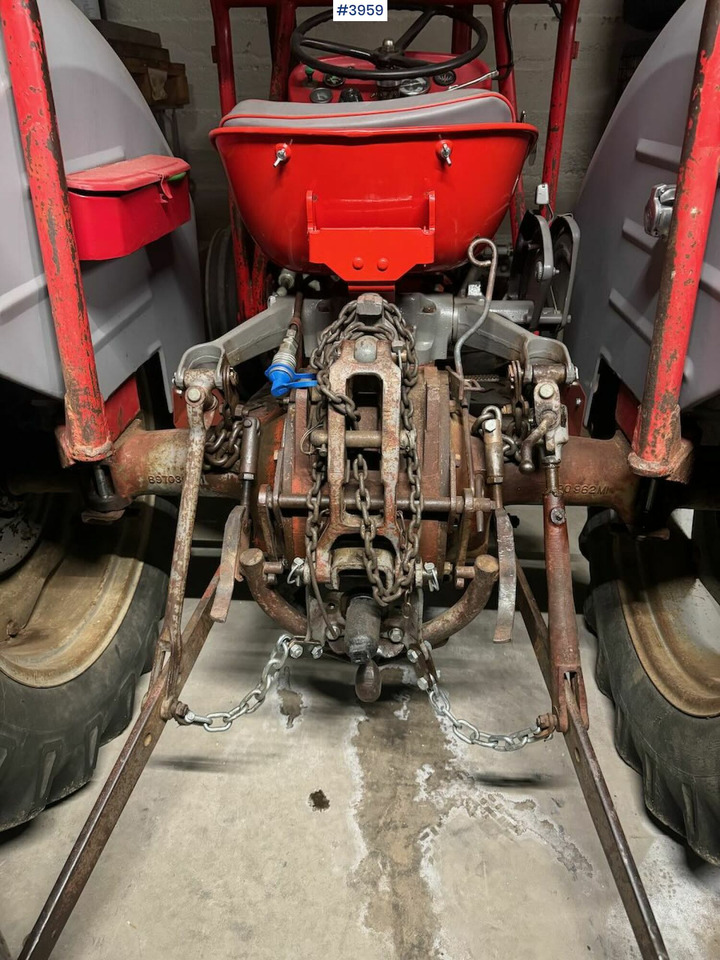 1971 Massey Ferguson 135 - Traktor: slika 5 1971 Massey Ferguson 135 - Traktor: slika 5