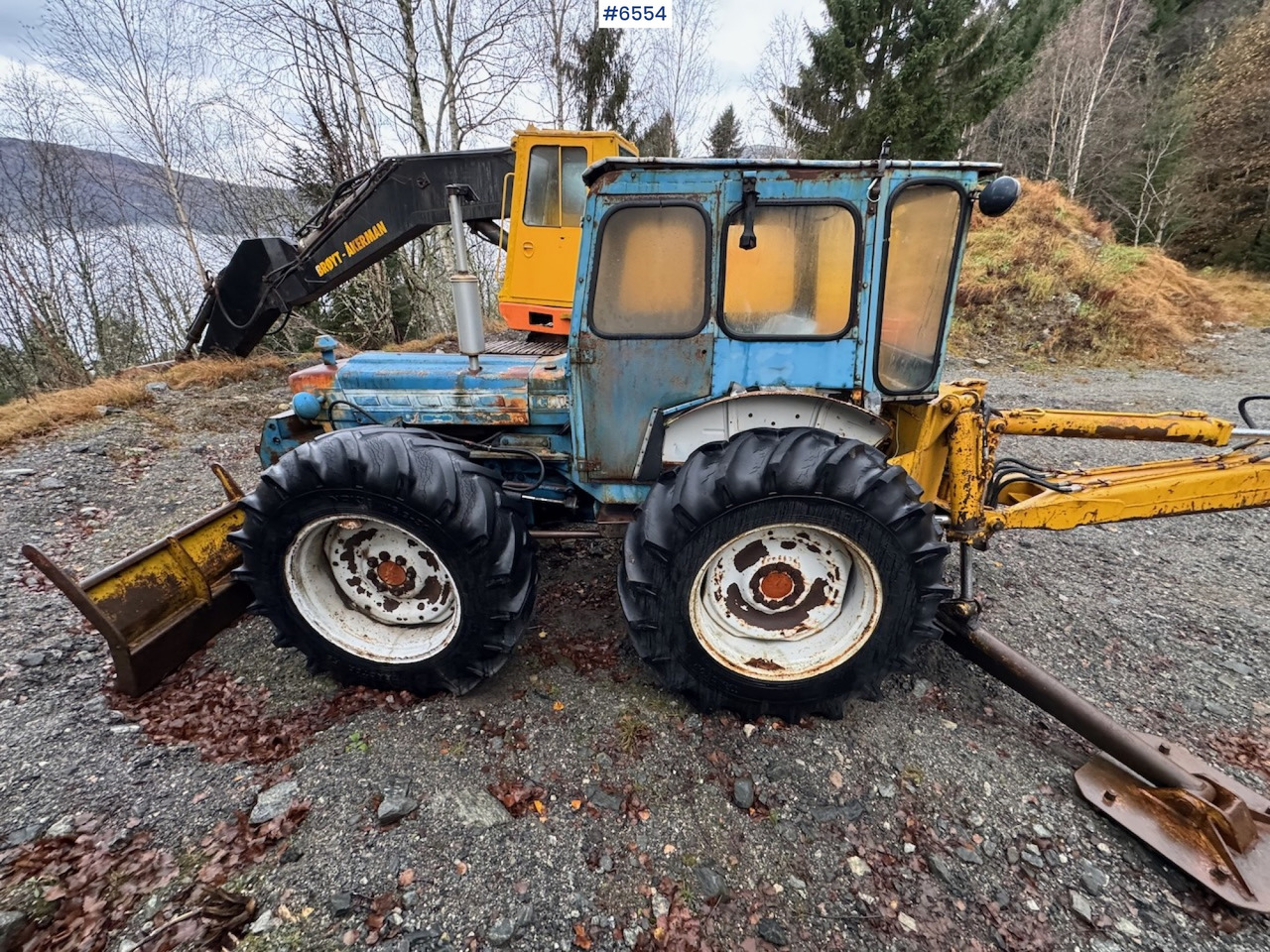1976 Ford County 854T Super 4 w/ Hymas excavator attachment. - Traktor: slika 3 1976 Ford County 854T Super 4 w/ Hymas excavator attachment. - Traktor: slika 3