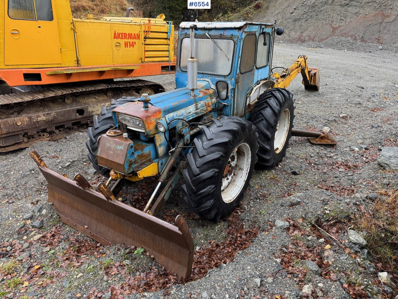 1976 Ford County 854T Super 4 w/ Hymas excavator attachment. - Traktor: slika 1 1976 Ford County 854T Super 4 w/ Hymas excavator attachment. - Traktor: slika 1