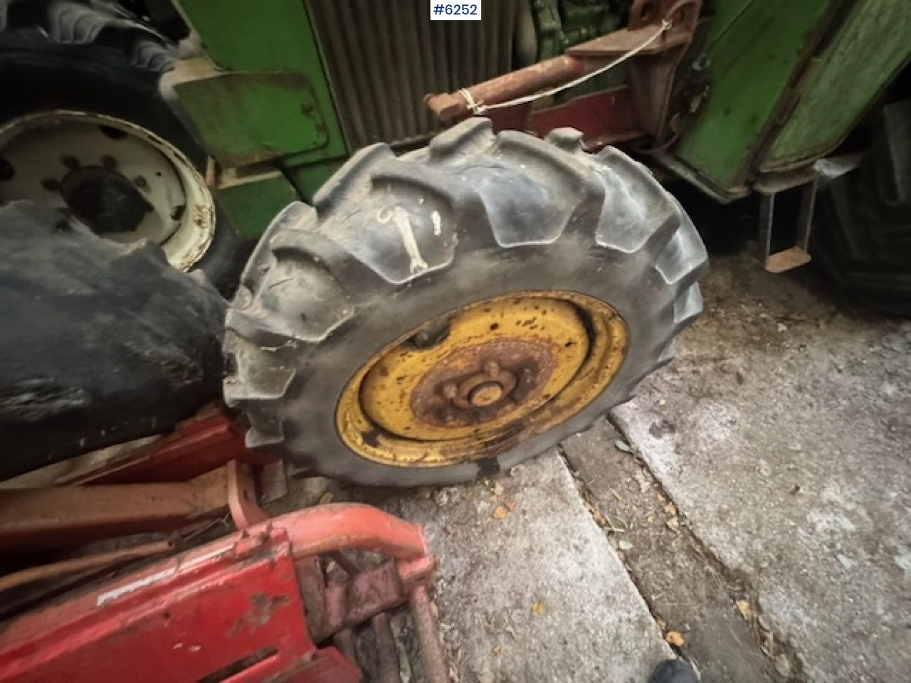 1977 John Deere 1630 M 4x4! - Traktor: slika 4 1977 John Deere 1630 M 4x4! - Traktor: slika 4