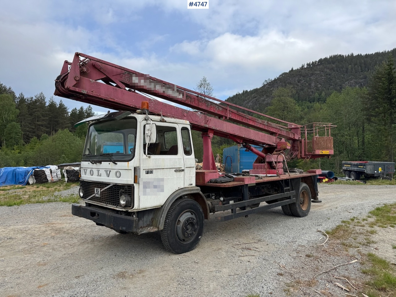 1979 Volvo F 613 w/lift - Vazdušna platforma montirana na kamion: slika 1 1979 Volvo F 613 w/lift - Vazdušna platforma montirana na kamion: slika 1