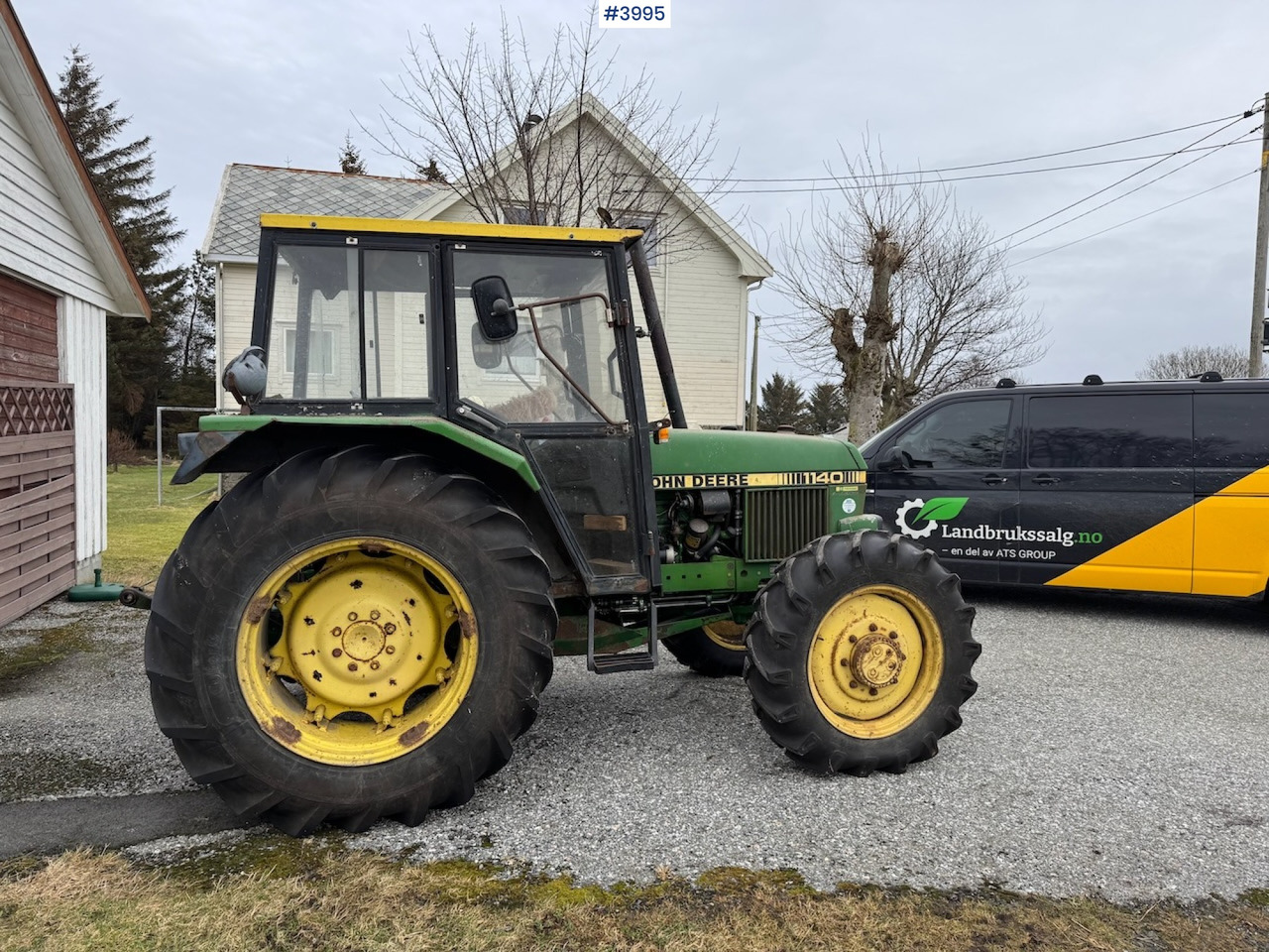 1981 John Deere 1140 - Traktor: slika 1 1981 John Deere 1140 - Traktor: slika 1